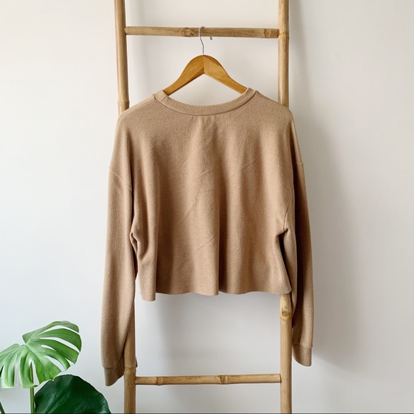 Zara Tan Ribbed Cropped Crewneck Sweater - Picture 2 of 2